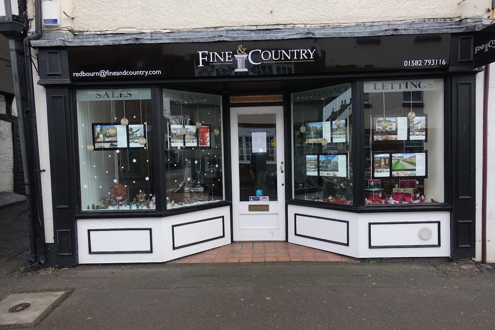 Town & Country Redbourn, photo 3