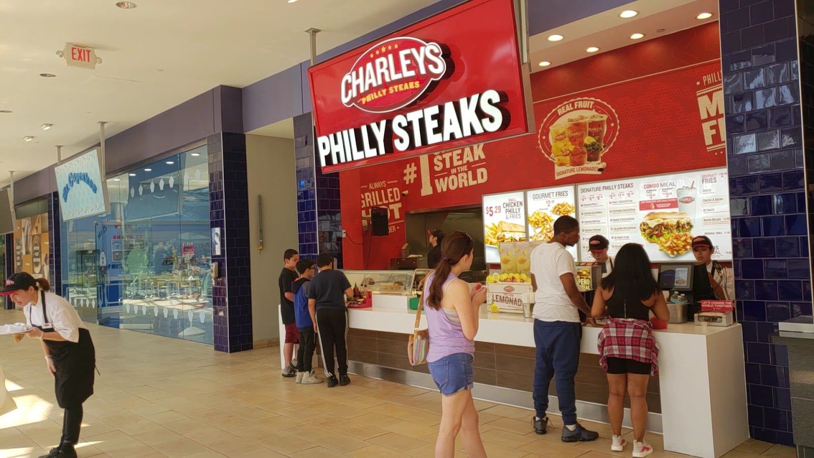 Paramus Park Food Court, photo 2