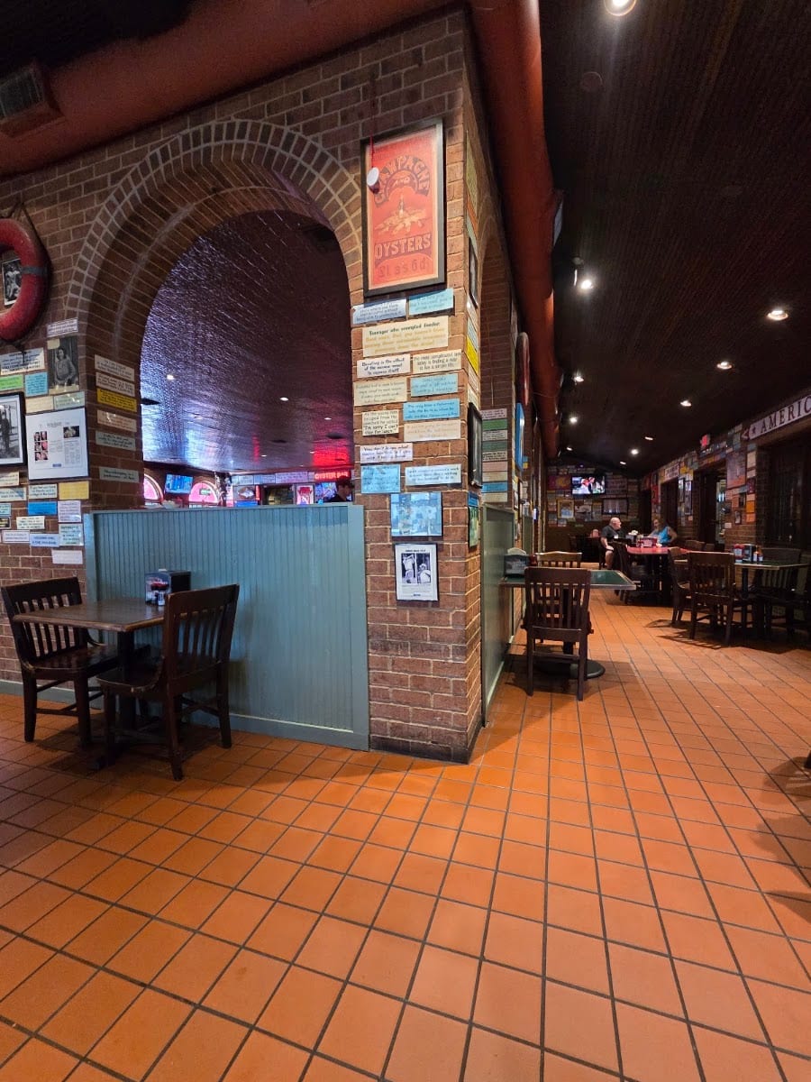 Wintzells Oyster House, photo 4