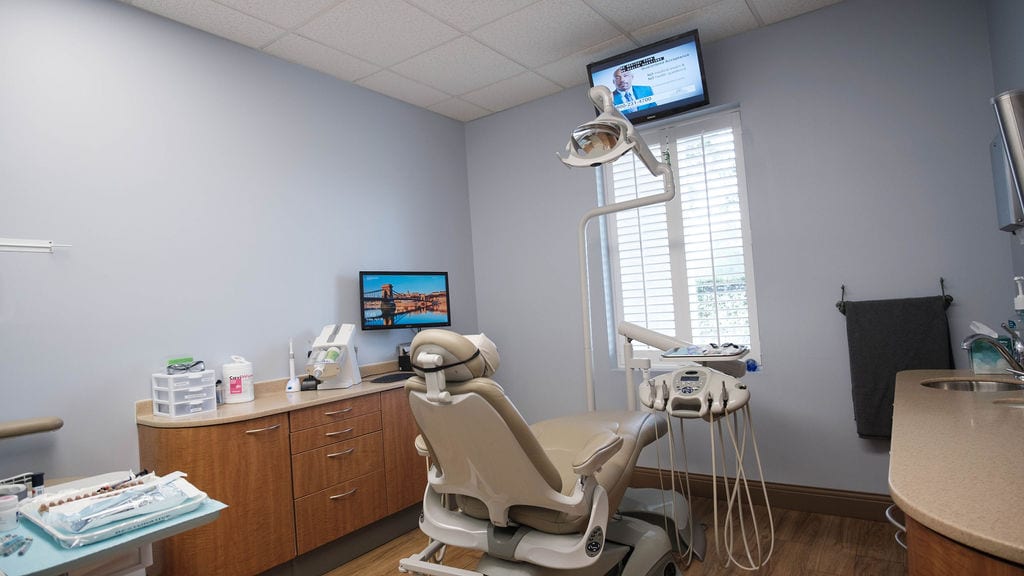 Lakeside Dental Care