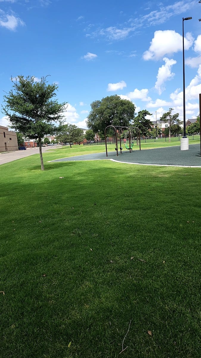 Pioneer Park, photo 2