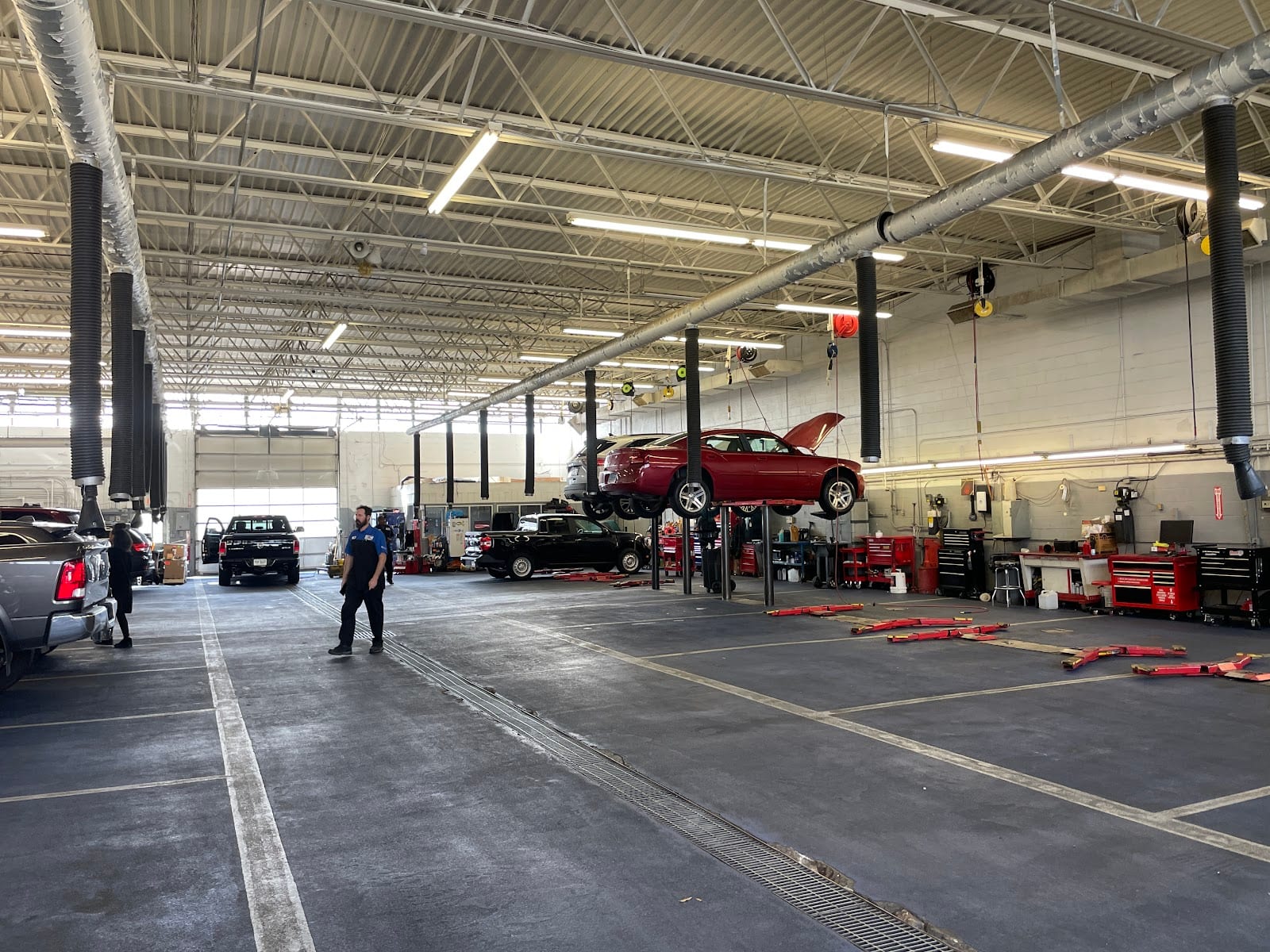 The New Banister Chrysler Dodge Jeep RAM Service Center, photo 2