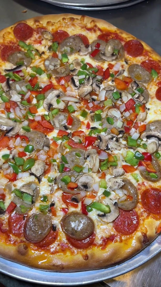 Above The Crust Pizza, photo 3