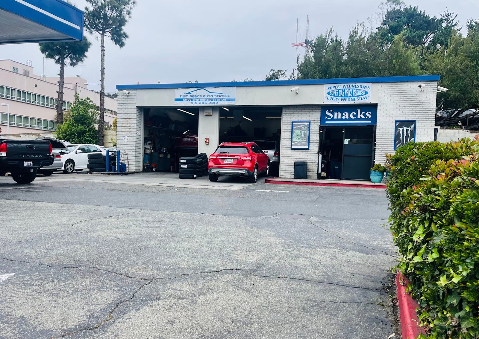 Twin Peaks Auto Service