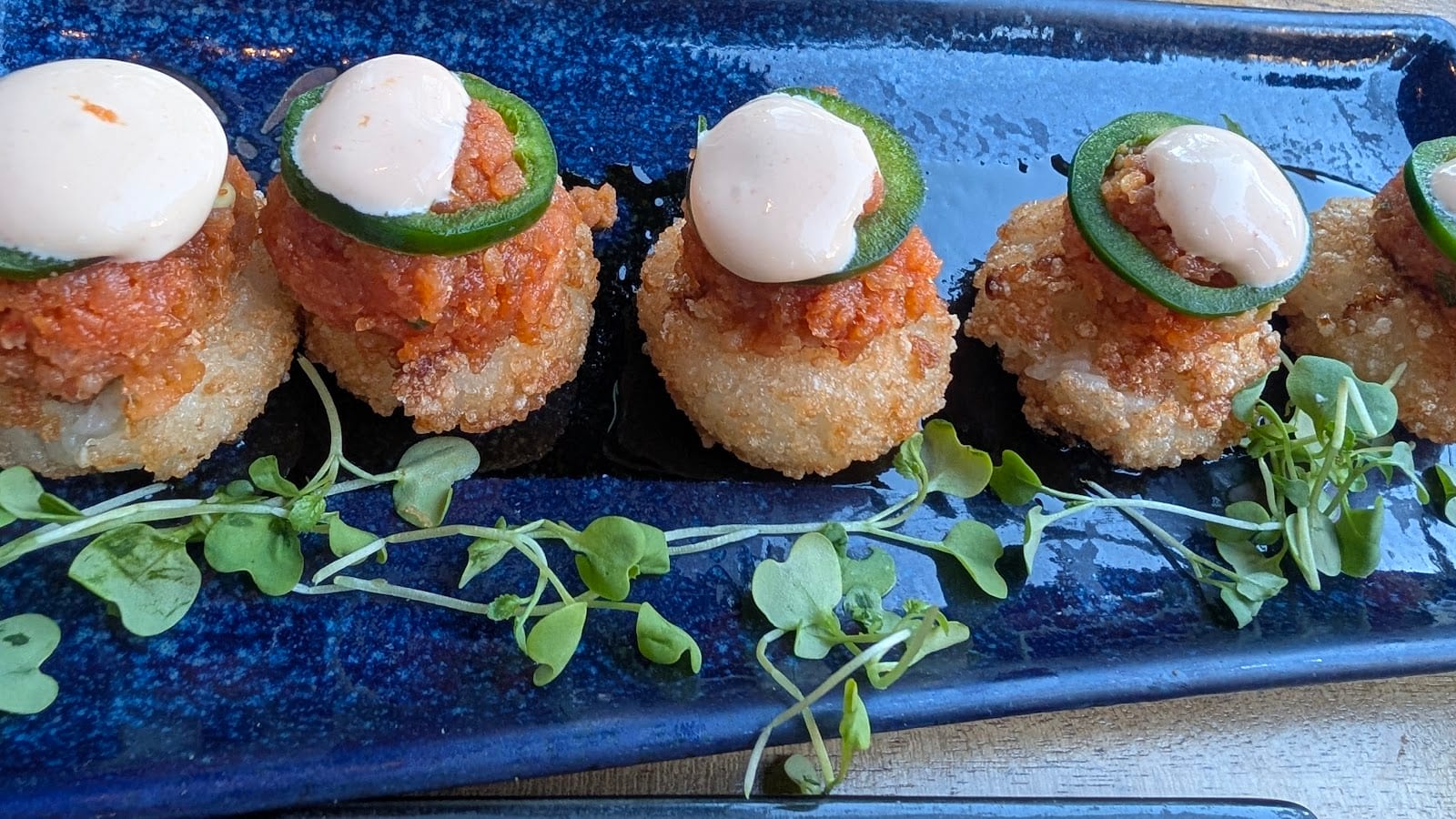 TEN Sushi + Cocktail Bar, photo 3