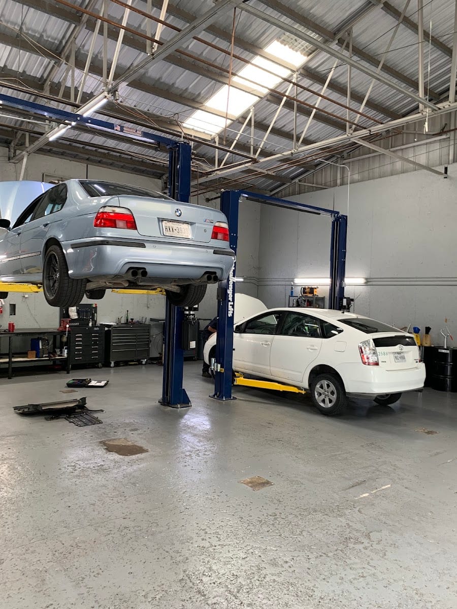 German Autowerks - Audi, BMW, Mercedes, Mini, Porsche and Volkswagen Repair in Lewisville TX, photo 4