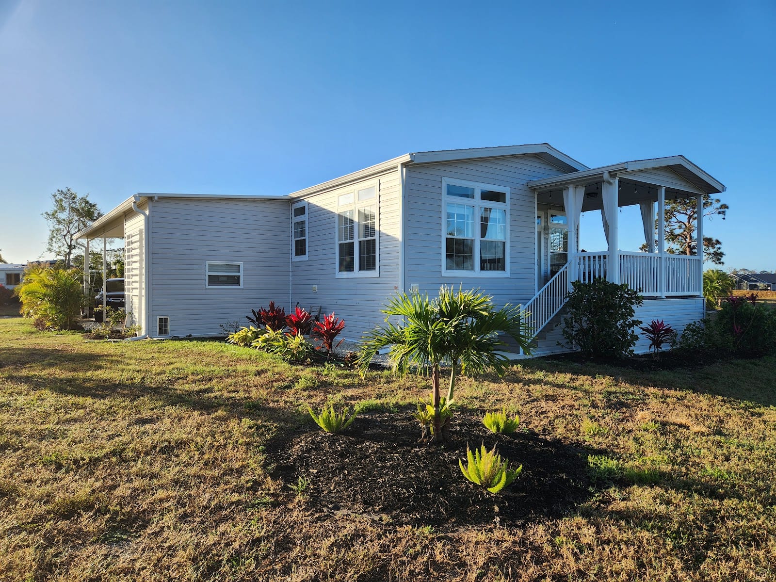 Alameda Isles Homeowners Association, photo 3