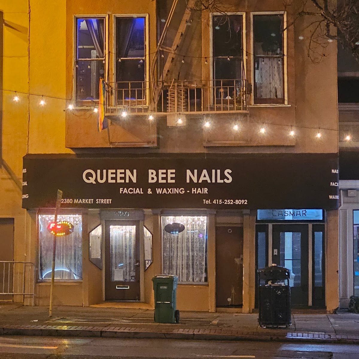 Queenbee Nails