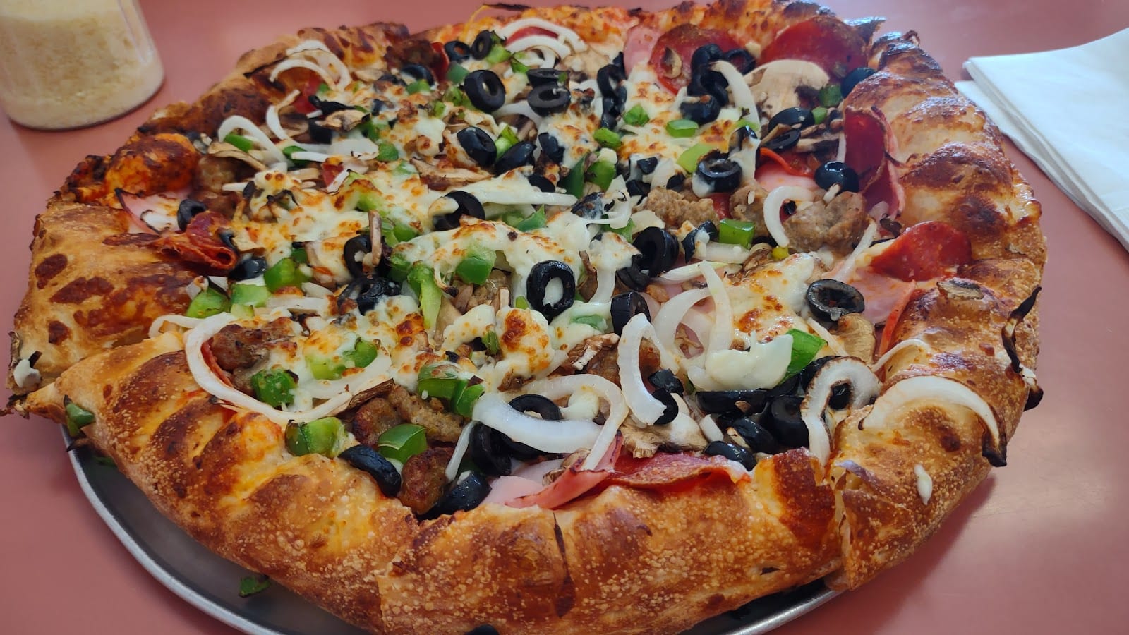 Chariot Pizza, photo 2