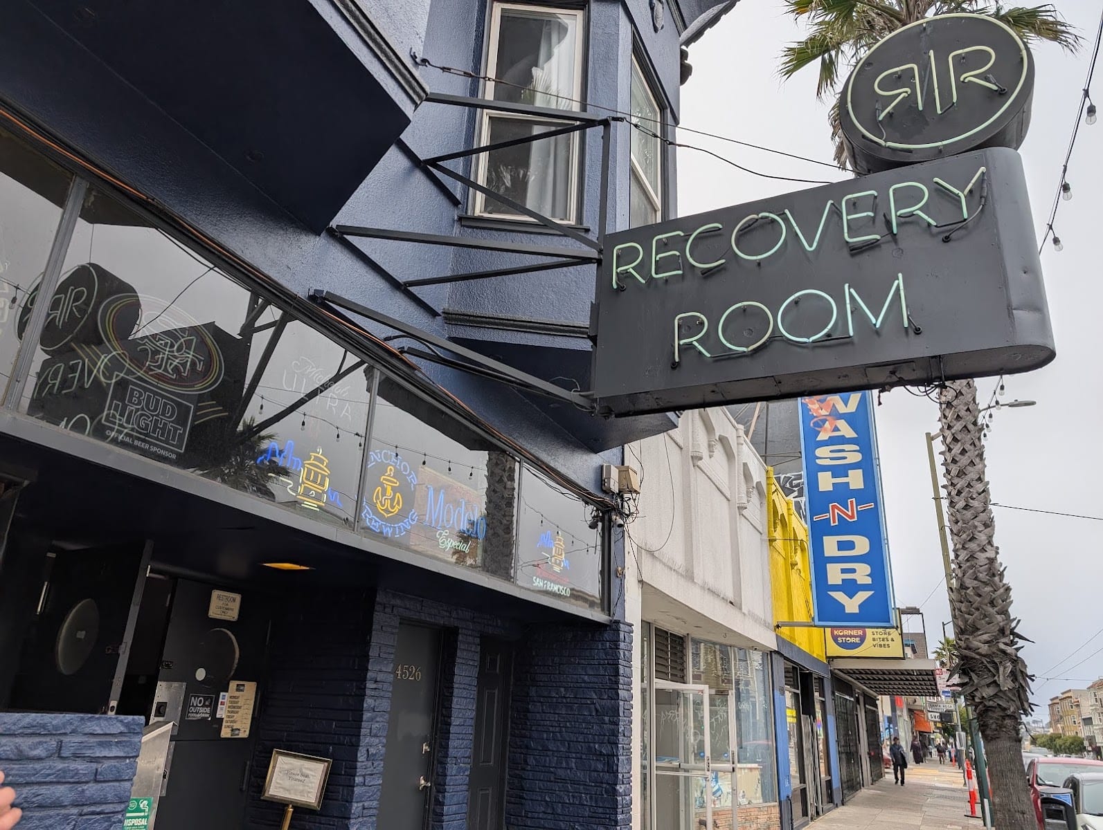 Recovery Room, photo 3