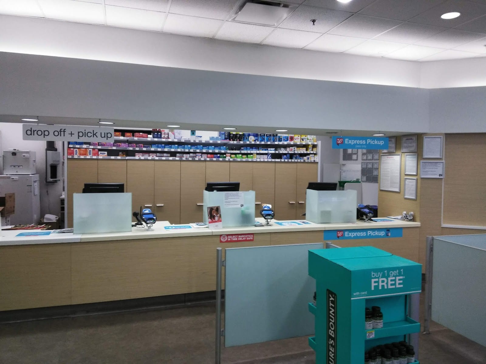 Walgreens Pharmacy, photo 4