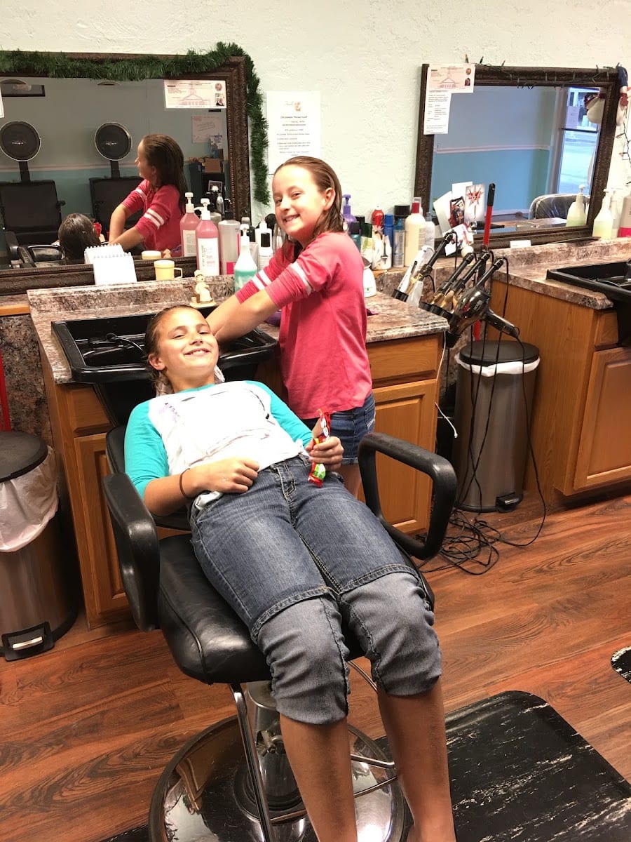 A Creative Touch Salon and Spa, photo 4