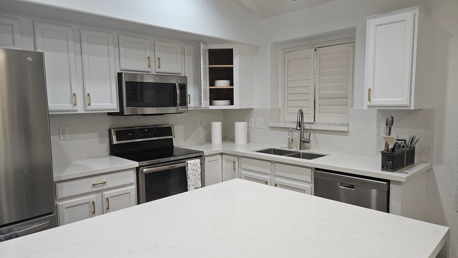 Affordable Cabinet Refinishing