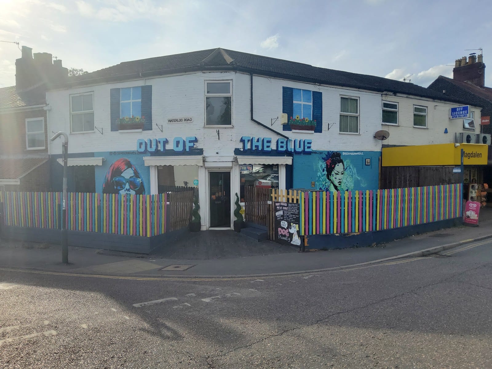 Out of the Blue Café, photo 2