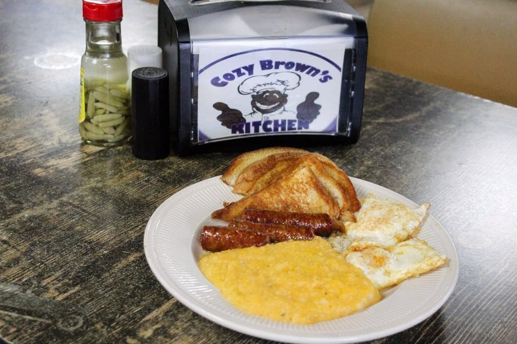 Cozy Brown's Kitchen | Soul Food
