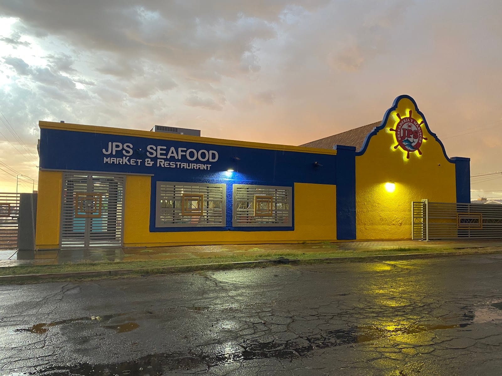 JPS Seafood Market & Restaurant, photo 2