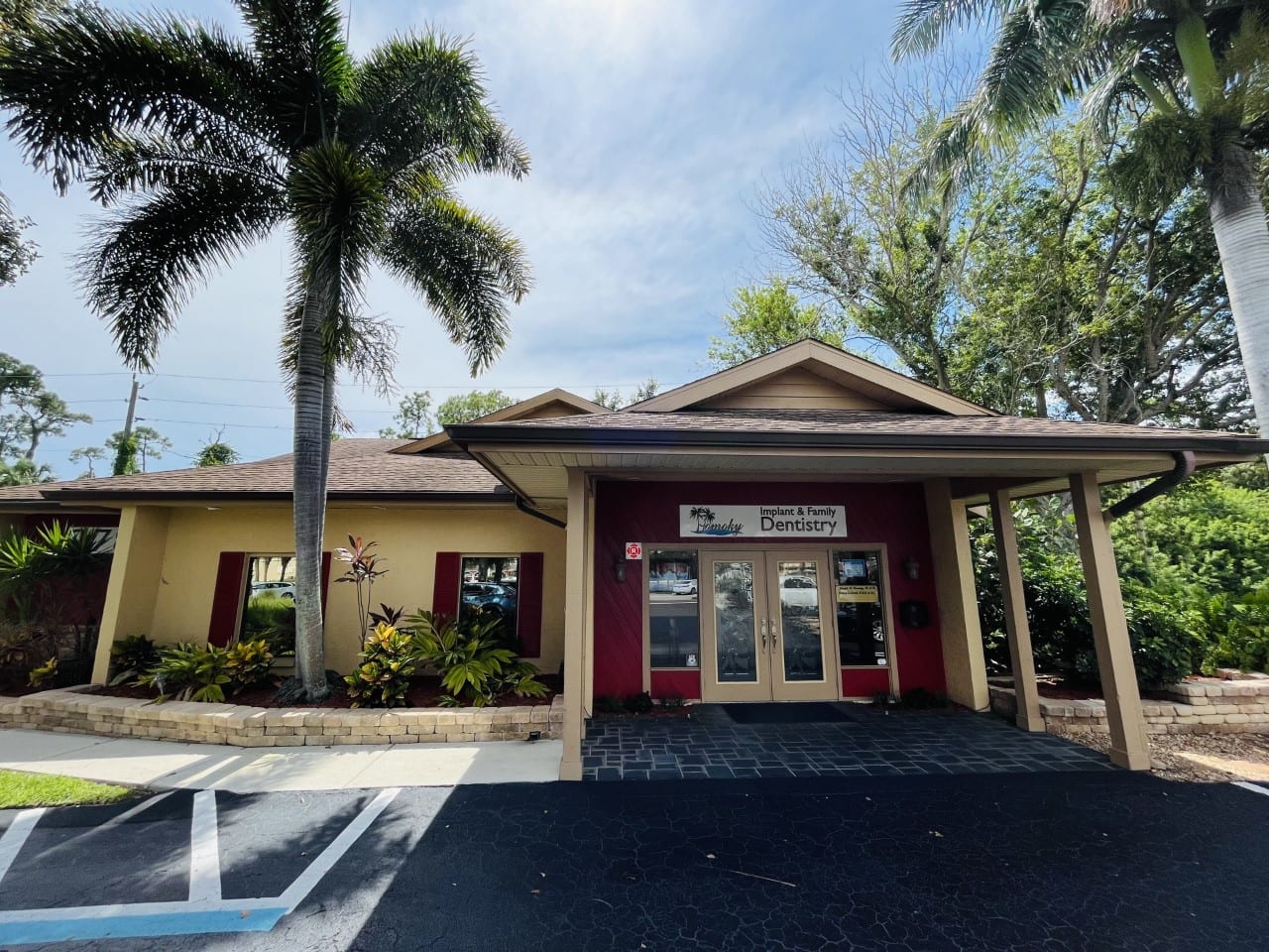 Homoky Implant & Family Dentistry - Dr. Joseph Homoky