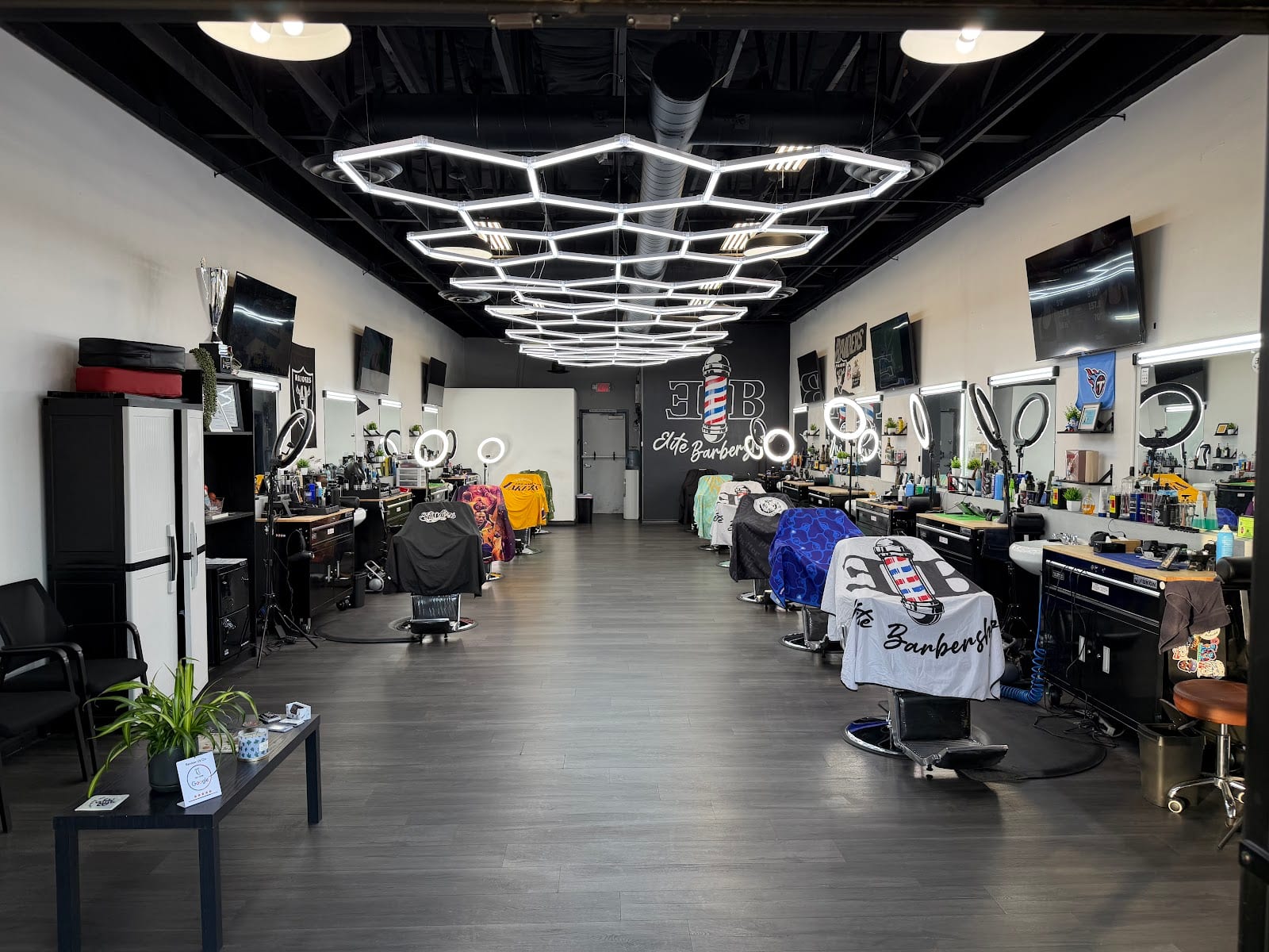 Elite Barbershop, photo 2