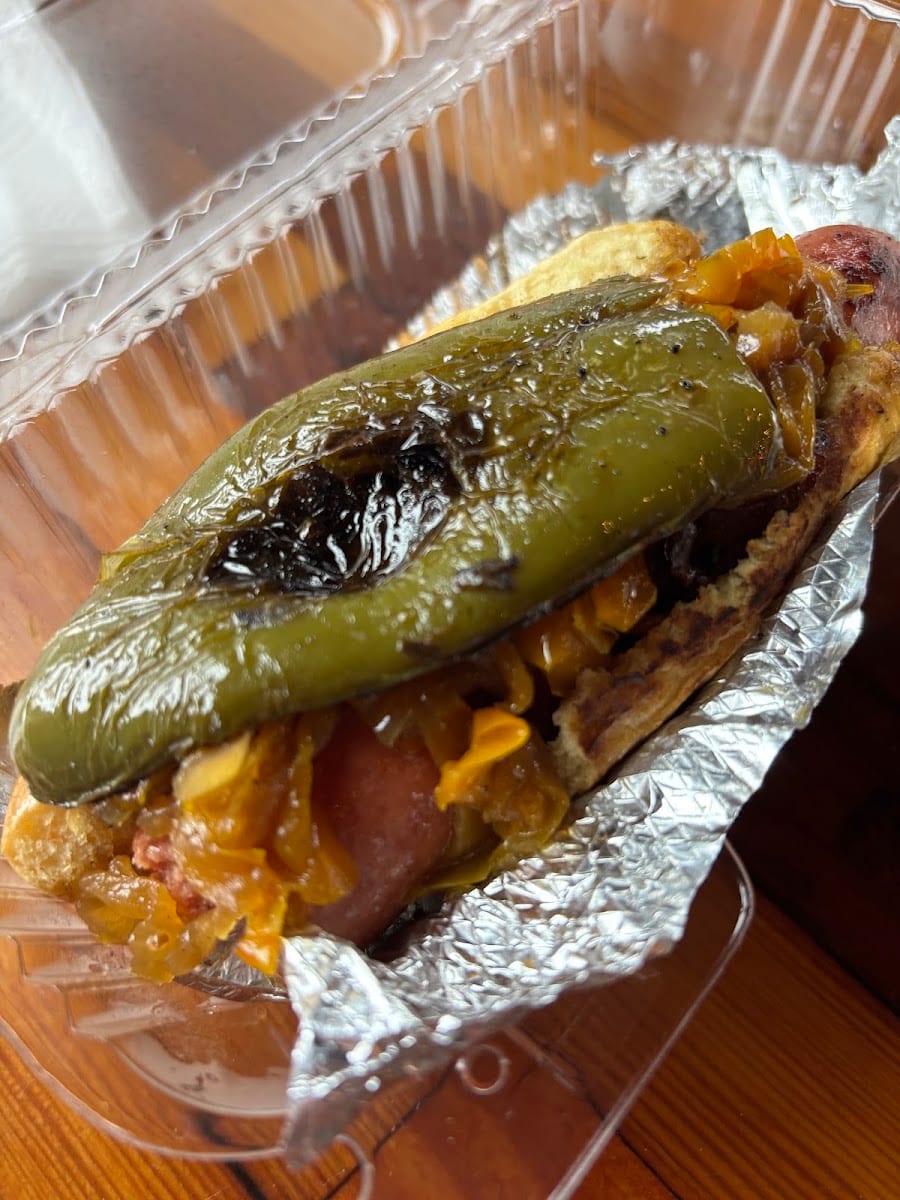 ELDOG's GOURMET HOTDOGS and BURGERS