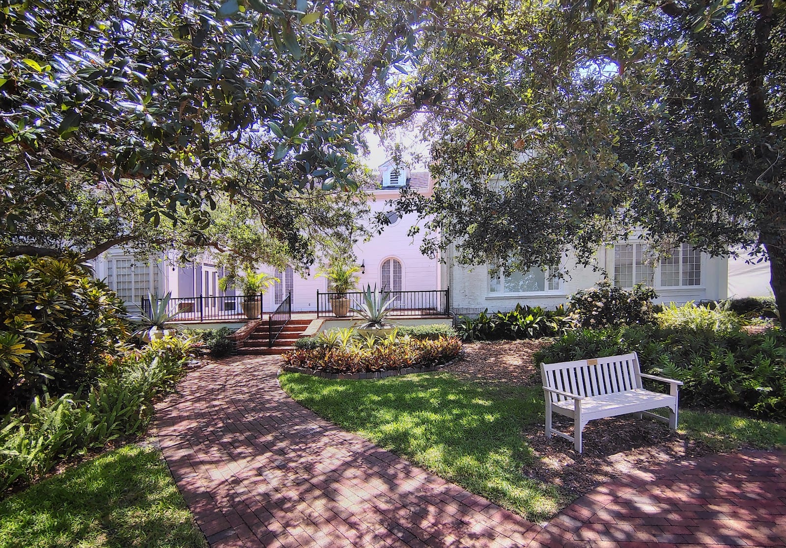 The Richard and Ellen Sandor Museum of Botany & the Arts