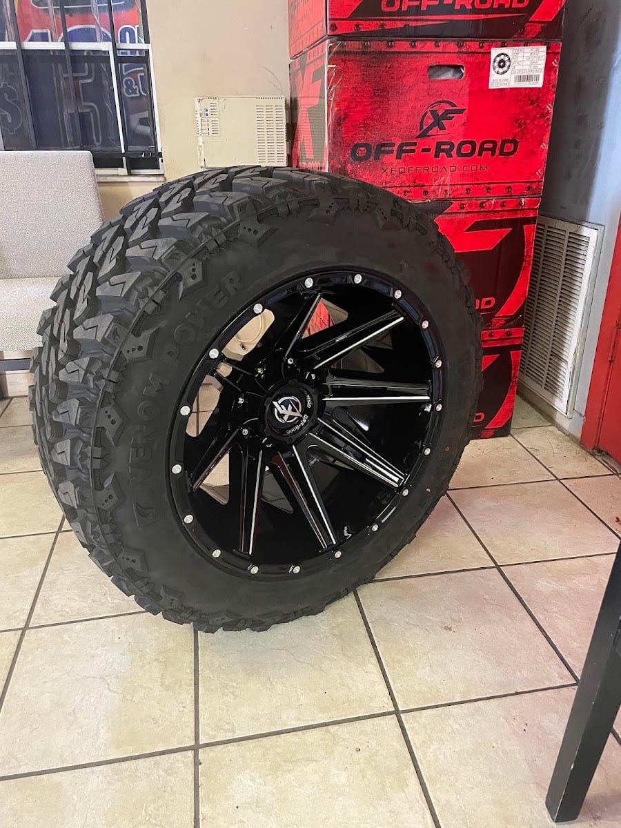 HELY'S TIRES AND MECHANIC SHOP