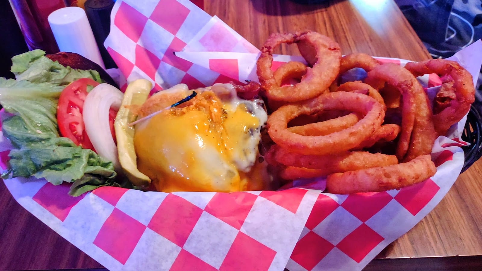 Red Garter Saloon Bar & Grill