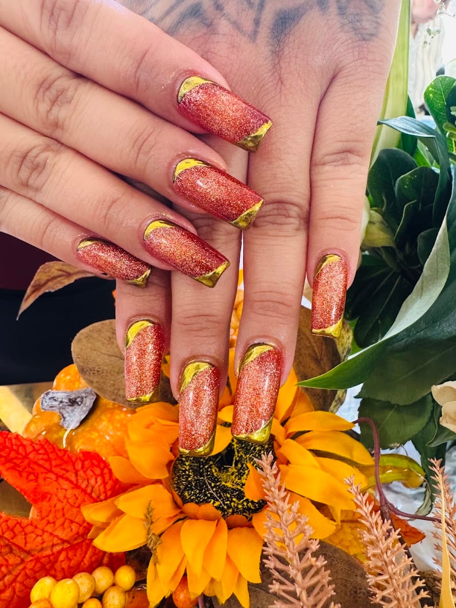 Maiya's Nails