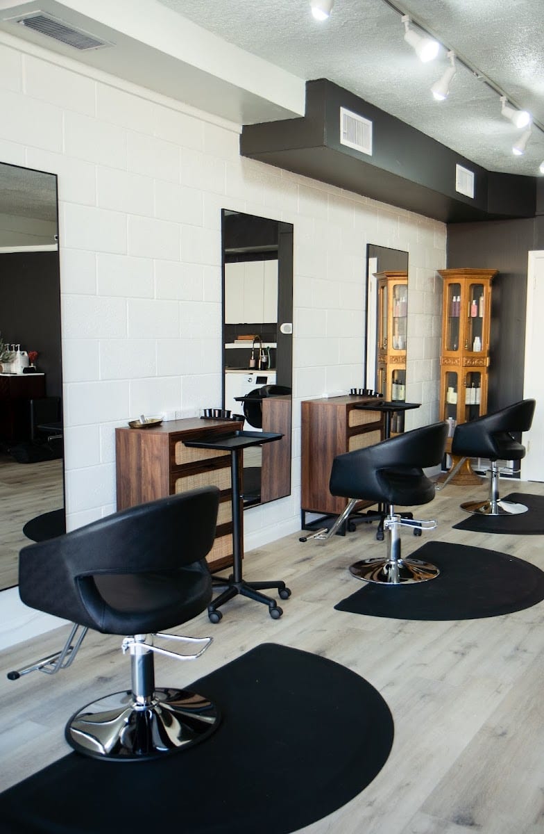 Glenn's Rose Park Salon, photo 3