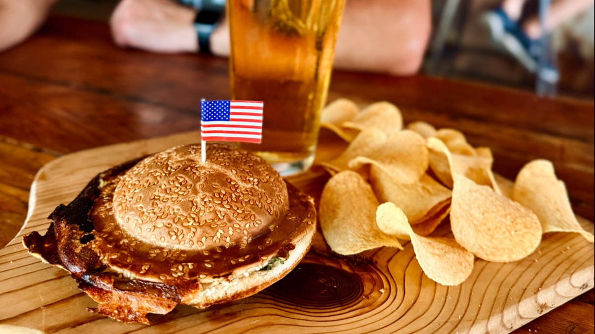 Crisp Burger&Wings, photo 3