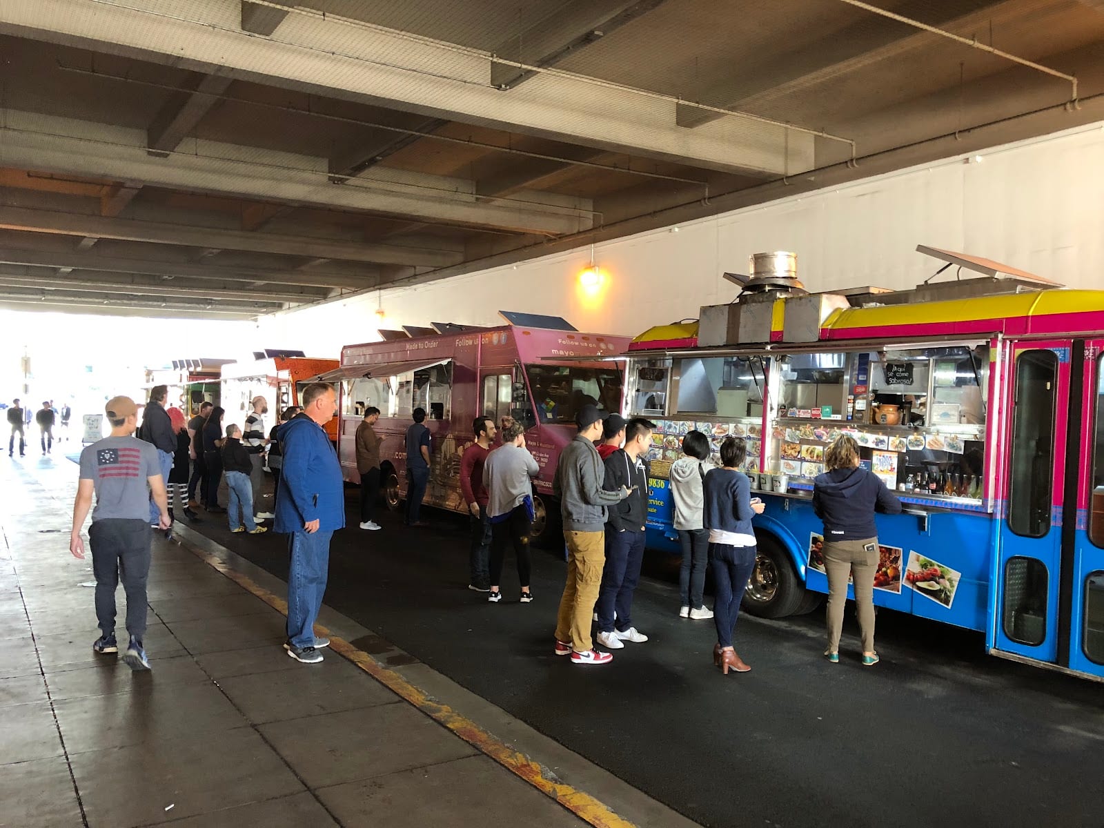 Off the Grid: 5th & Minna, photo 3