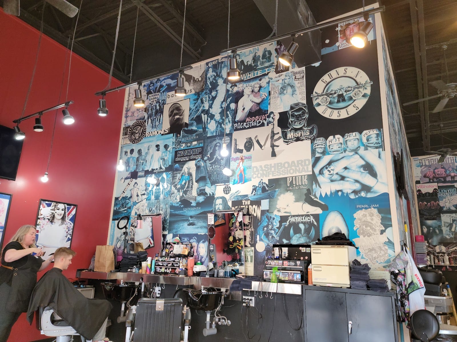Floyd's 99 Barbershop, photo 4