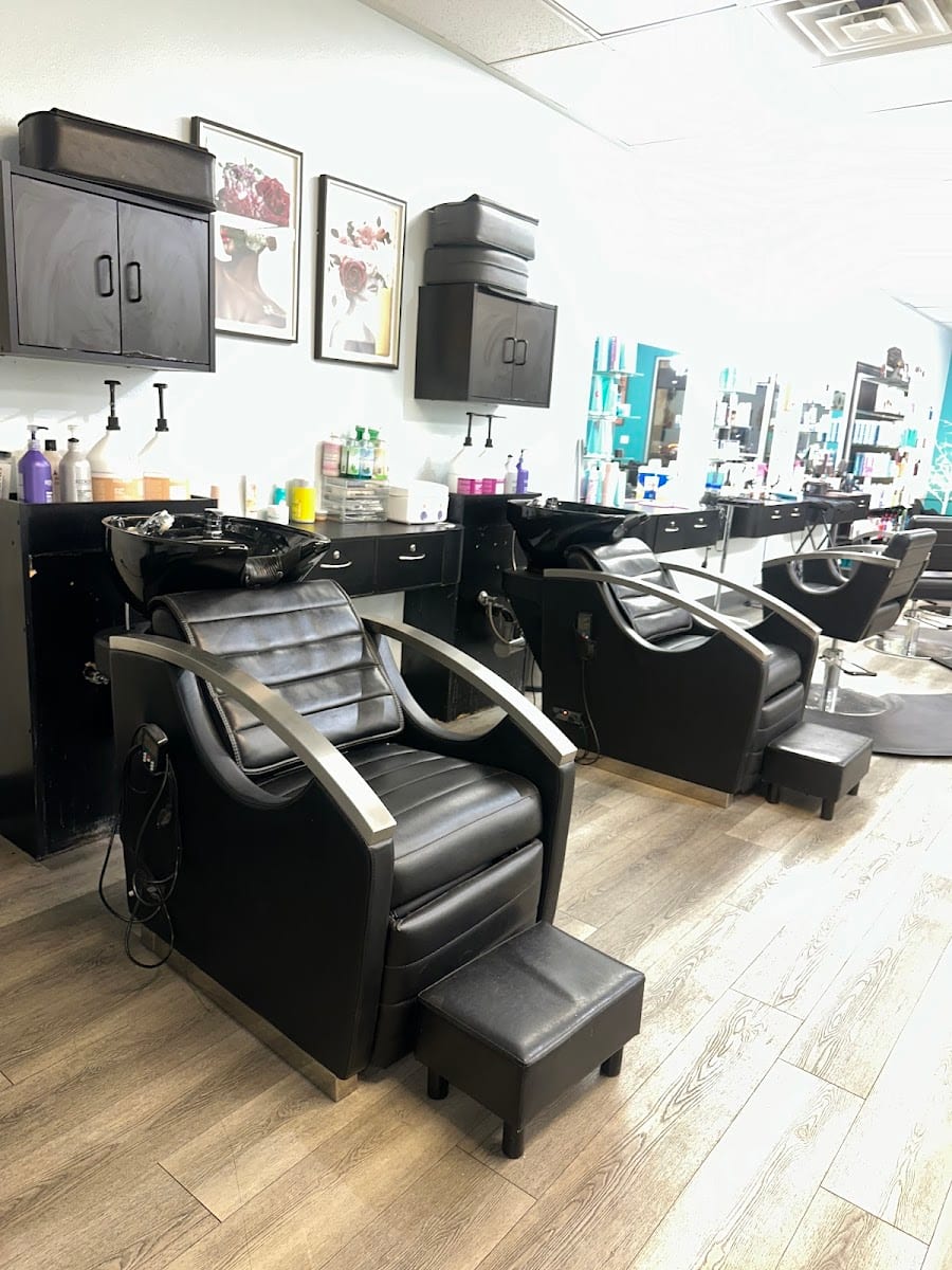 Luxe Hair Experts Salon