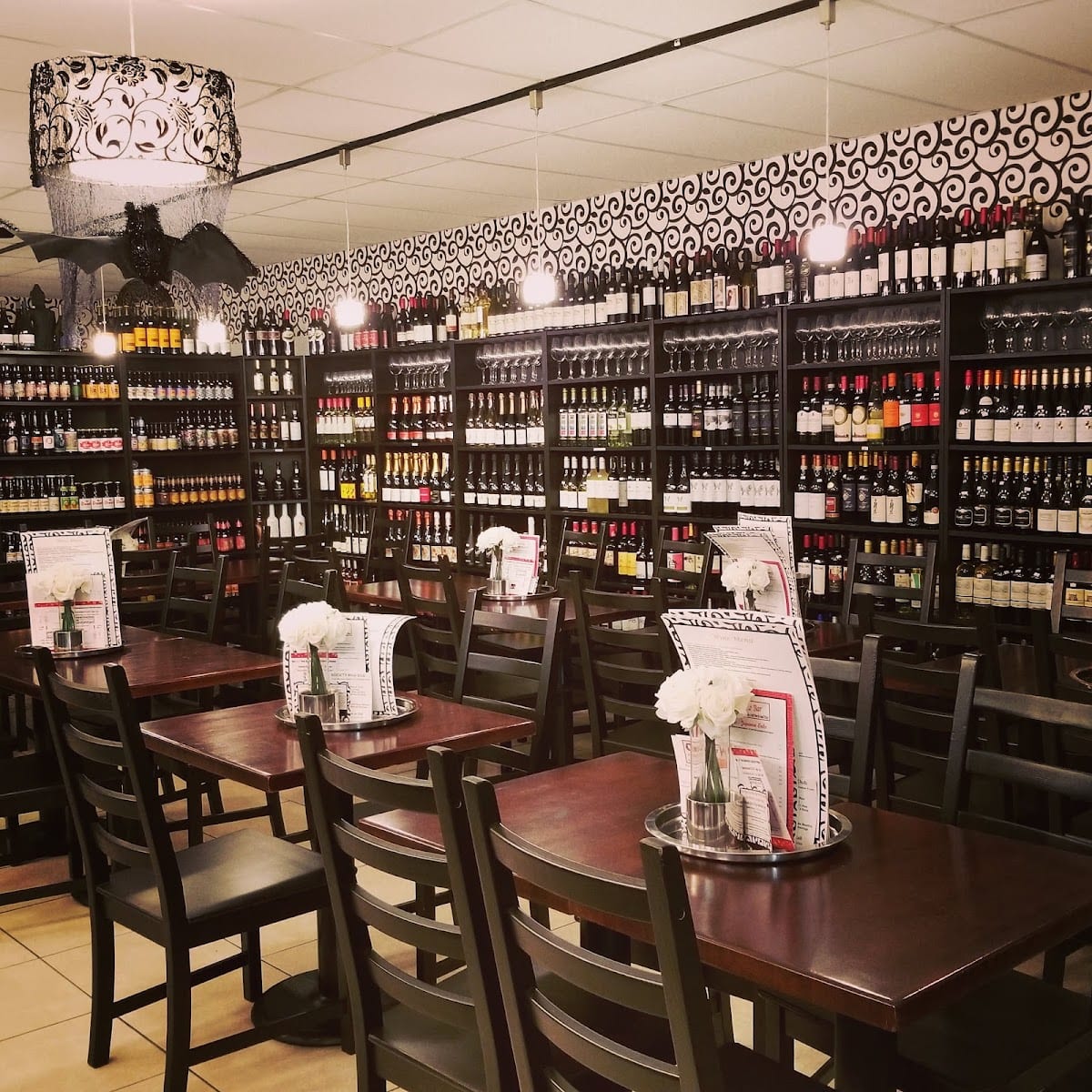 Seminole Heights City Wine Bar, photo 2