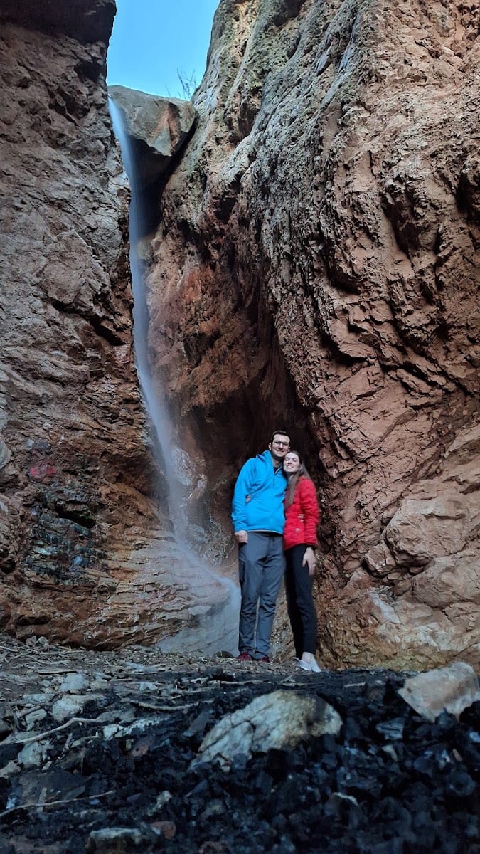Squaw Cavern