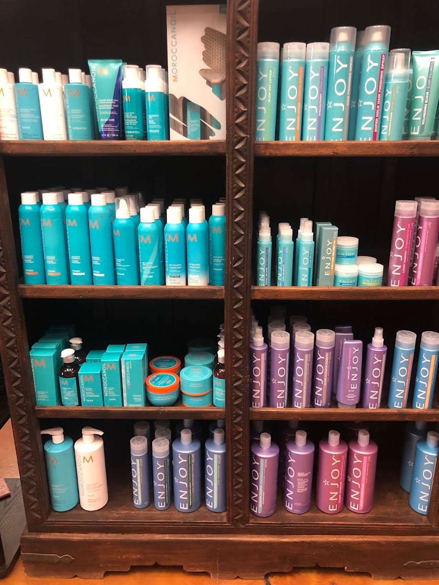 Posaré Salon, photo 2