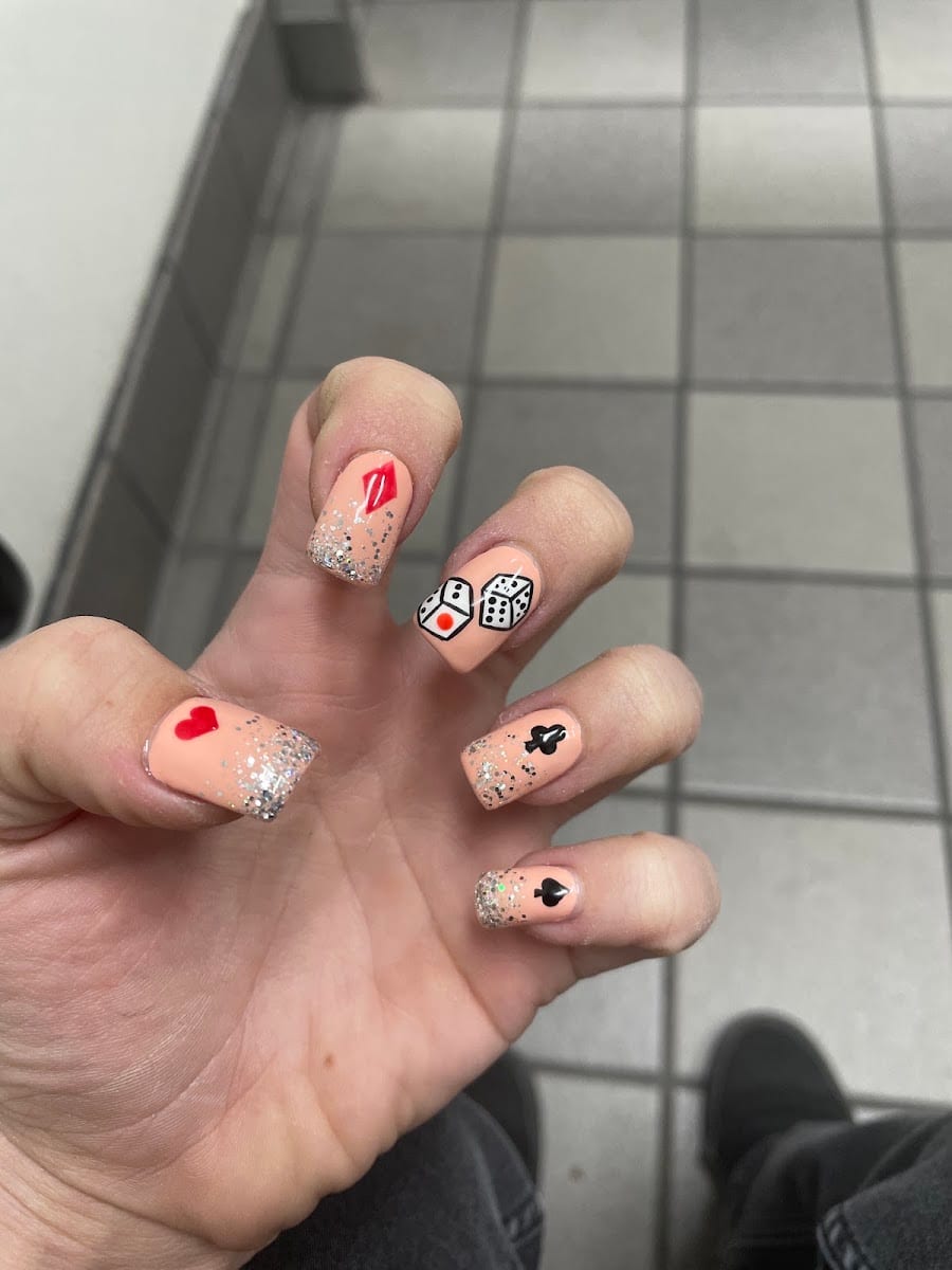 Tropical Nails & Spa, photo 2