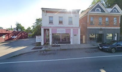 Decades Beauty Bar & Boutique