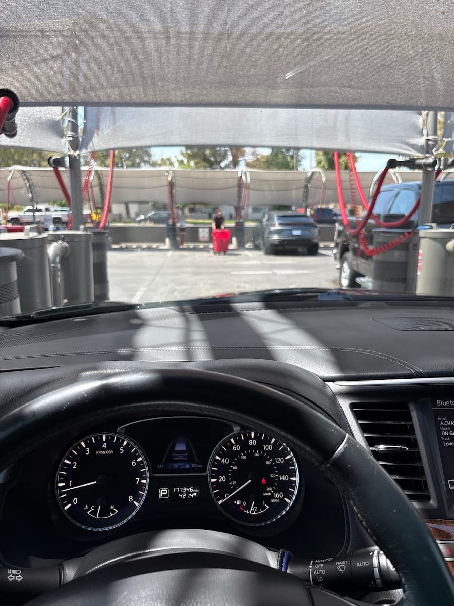 Raceway Express Car Wash