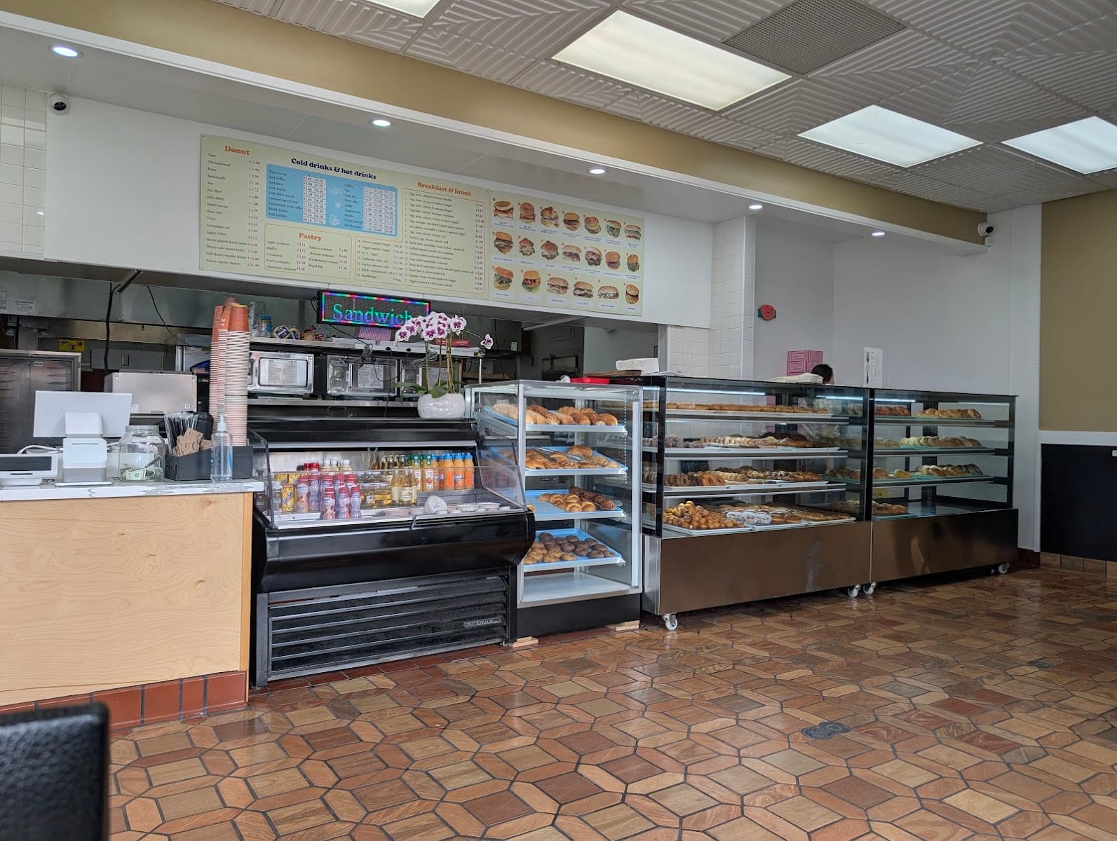 North Bay Bagels and Donuts, photo 3