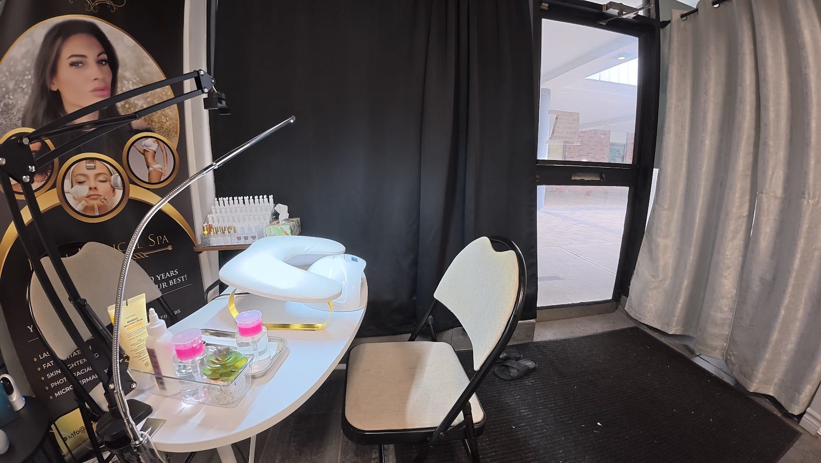 Sim's Beauty Studio