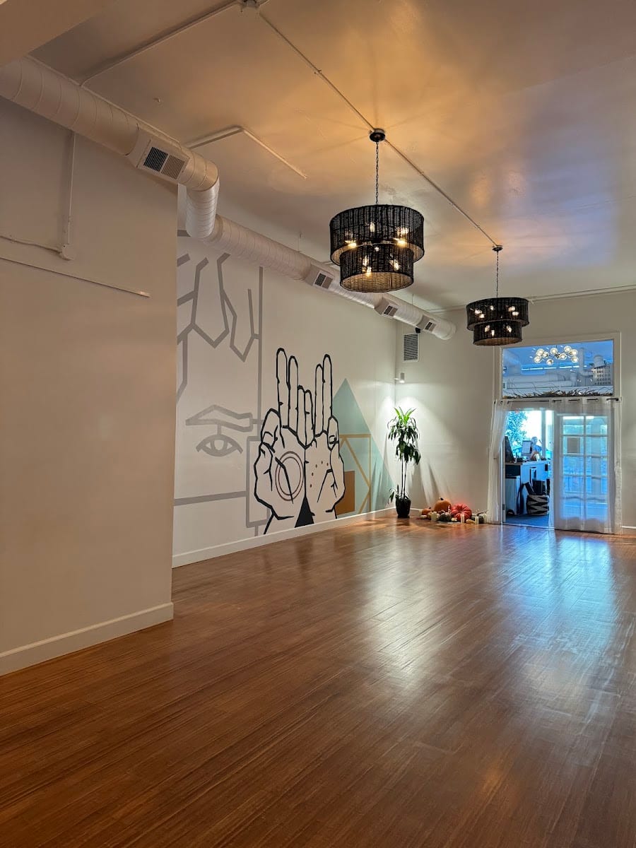 HAUM STUDIOS - HAIGHT ASHBURY, photo 3