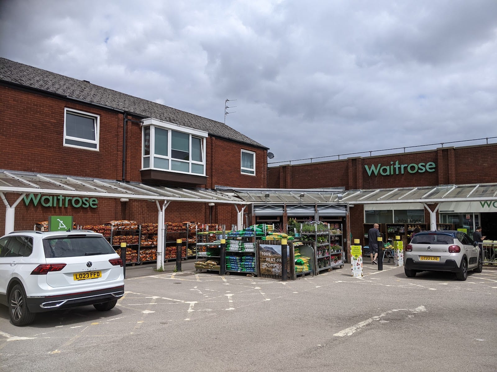 Waitrose & Partners, photo 2