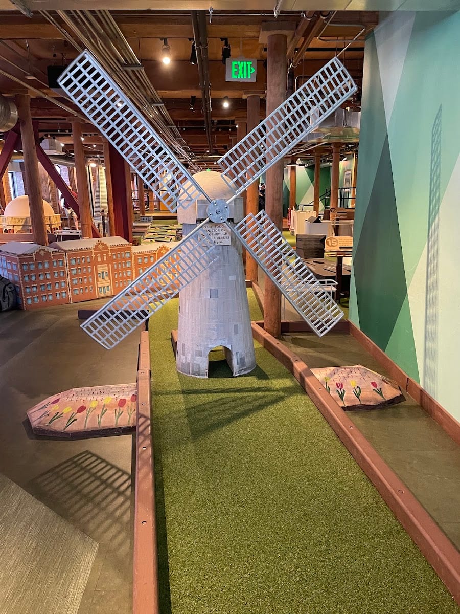 Subpar Miniature Golf