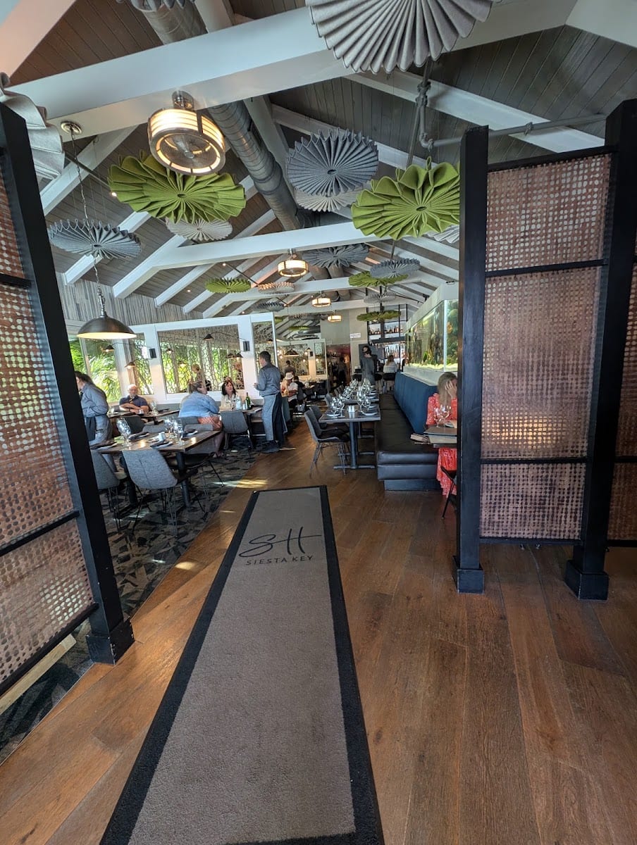 Siesta Key Summer House Steak & Seafood