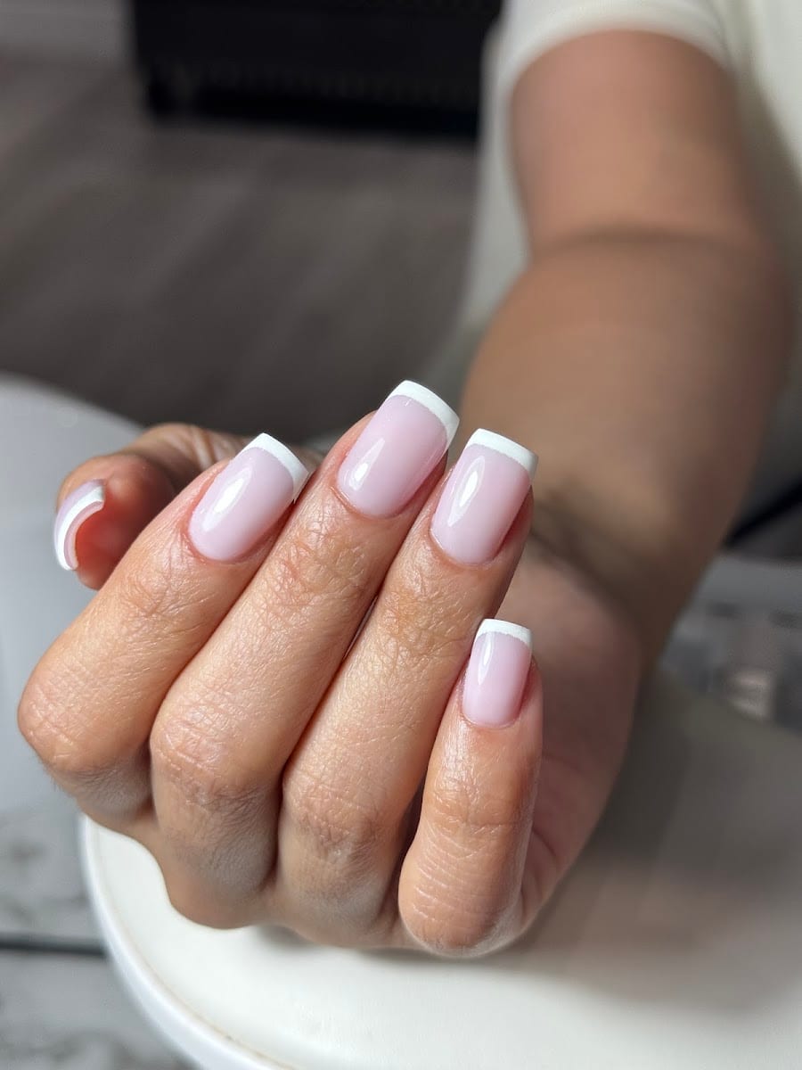 GARNA Nail Studio
