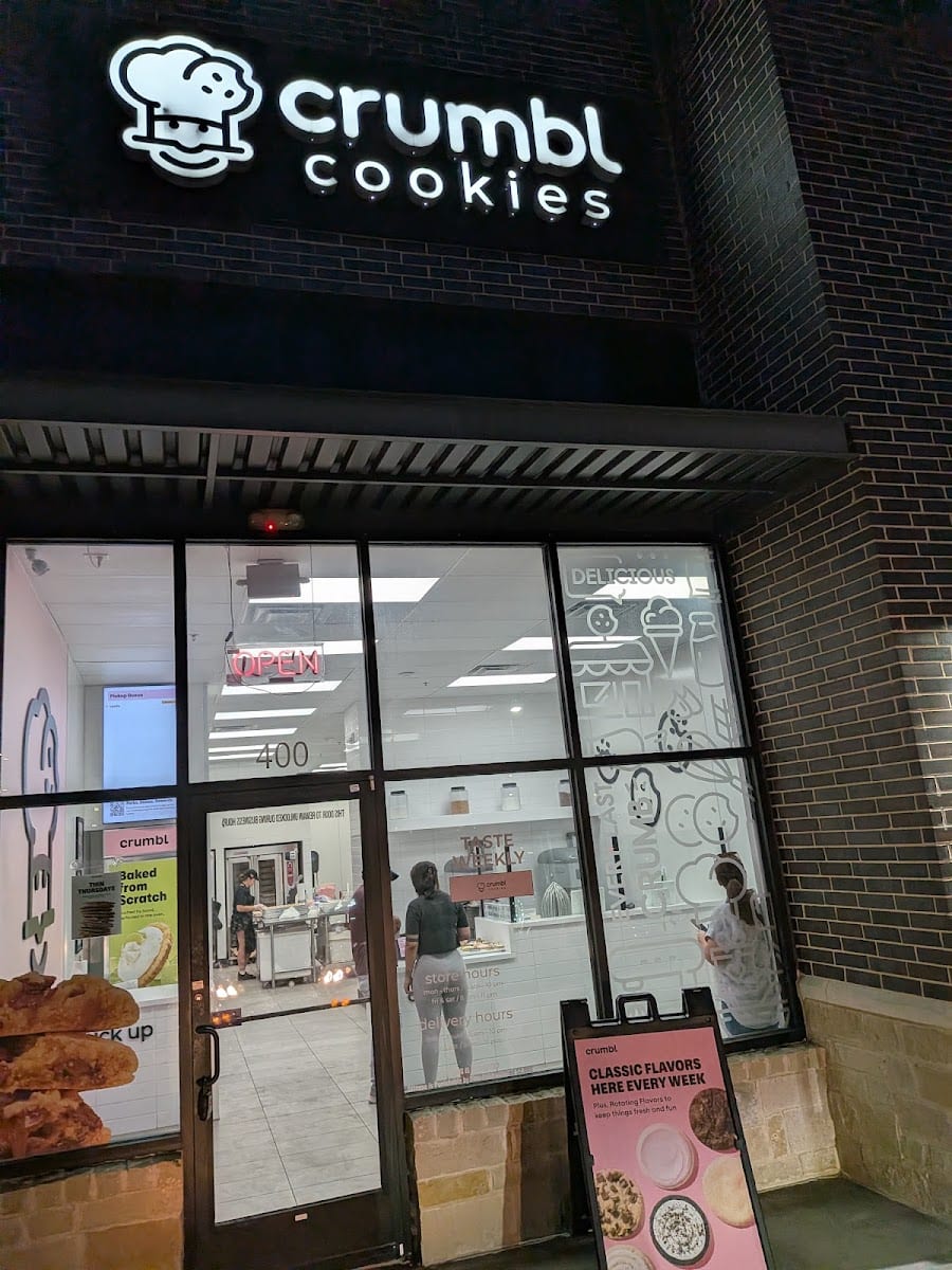 Crumbl Cookies, photo 2