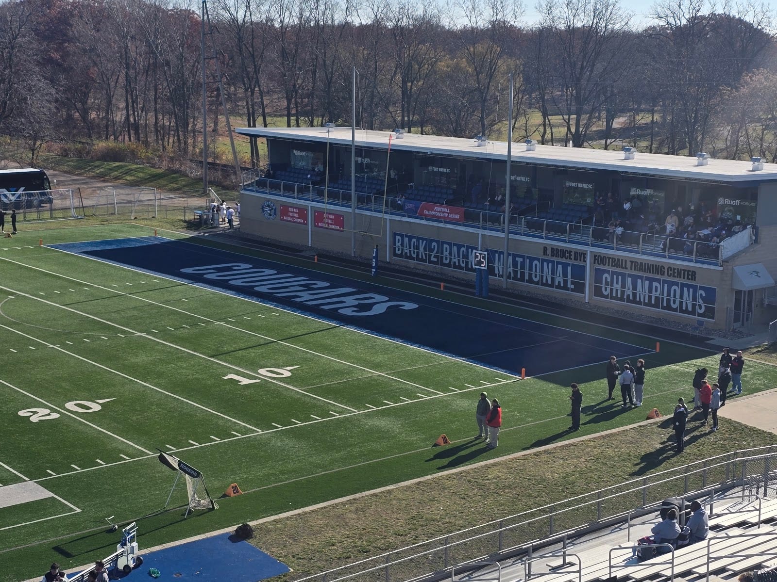 Bishop D’Arcy Stadium, photo 2