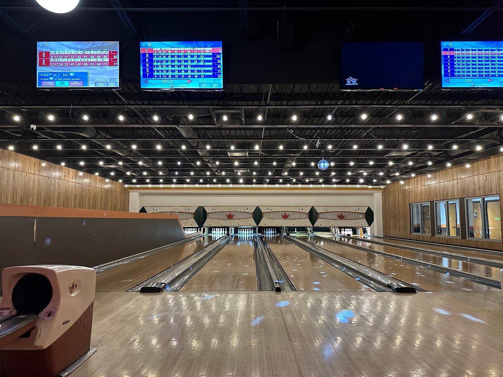 Dust Bowl Lanes and Lounge, photo 2