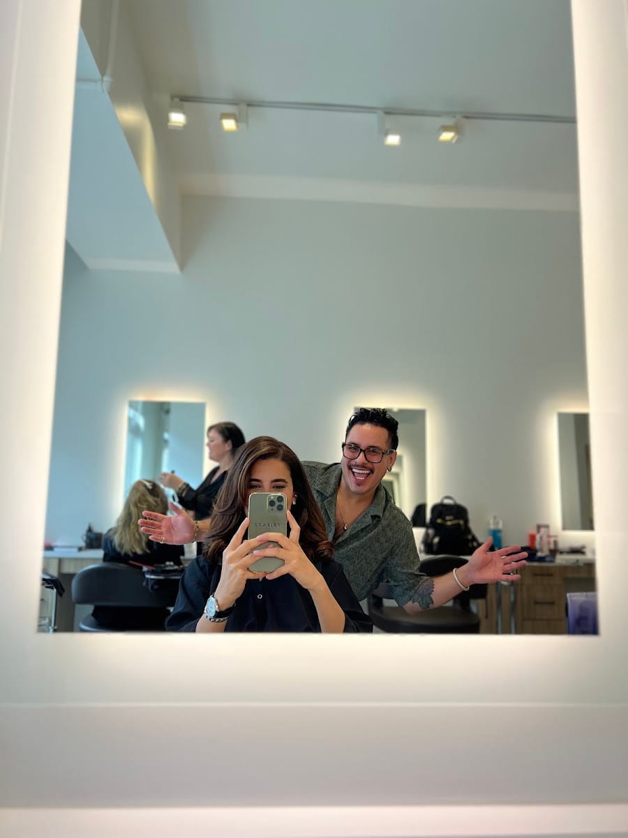 Blake Charles Salon, photo 4