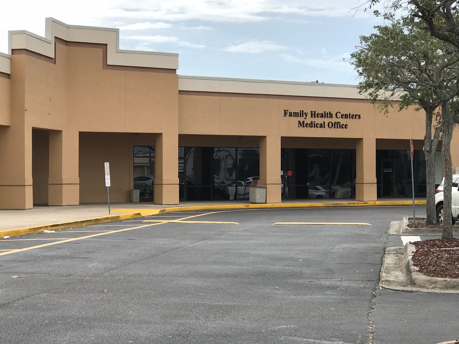 Family Health Centers of SWFL - Adult Medical